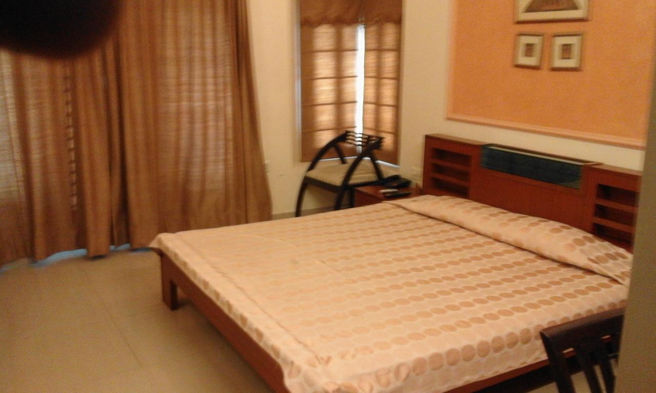Hotel Picasso Varanasi Prime Location Buitenkant foto
