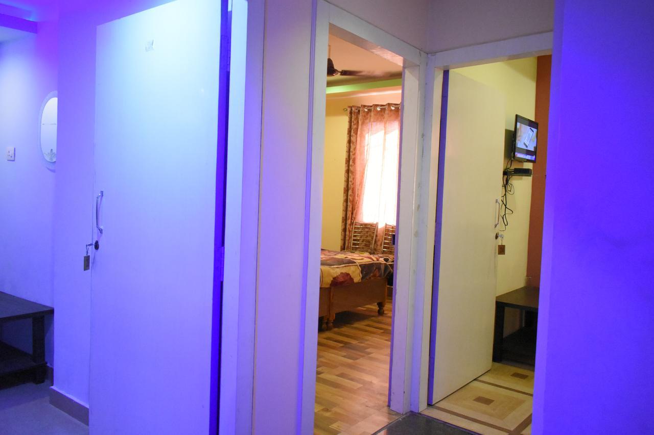 Hotel Picasso Varanasi Prime Location Buitenkant foto